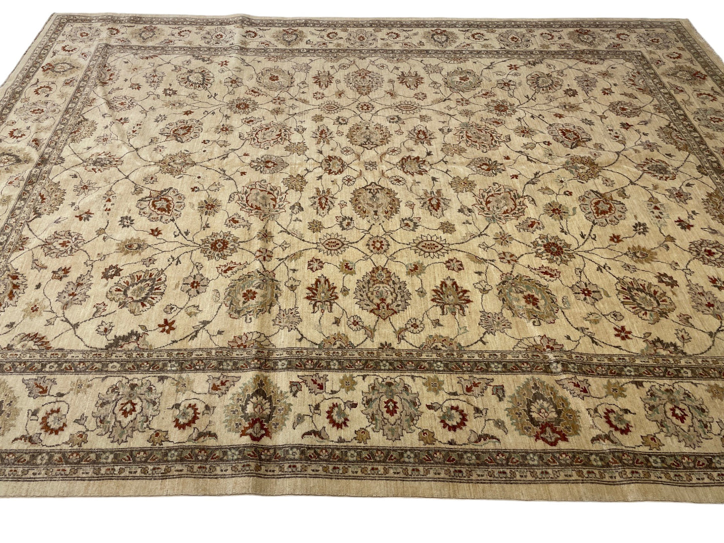 Pakistan Chubi Rug