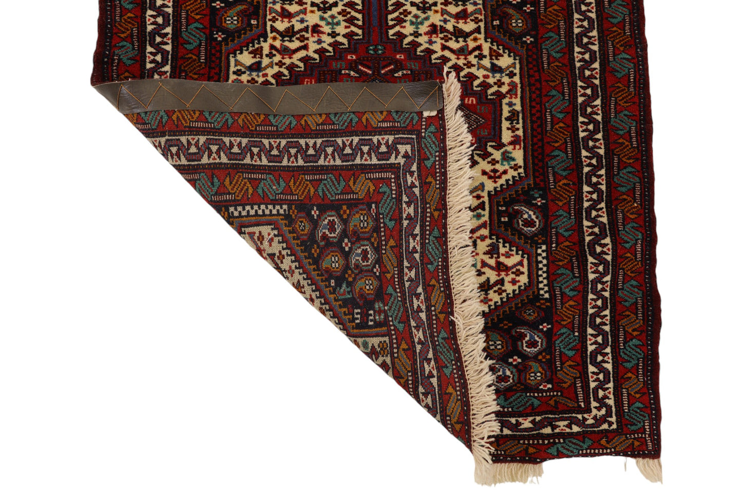 Iranian Yalameh Runner