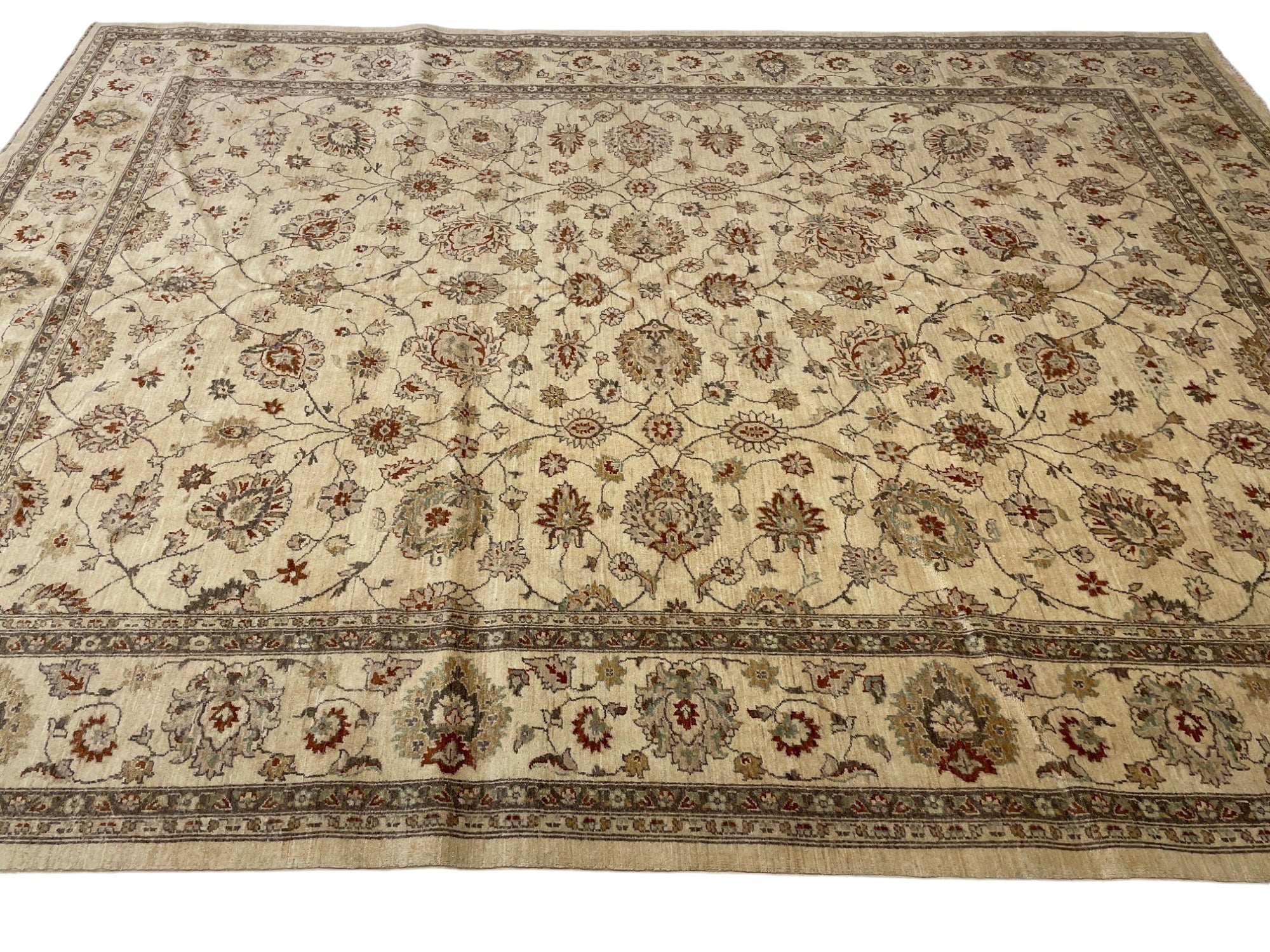 Pakistan Chubi Rug
