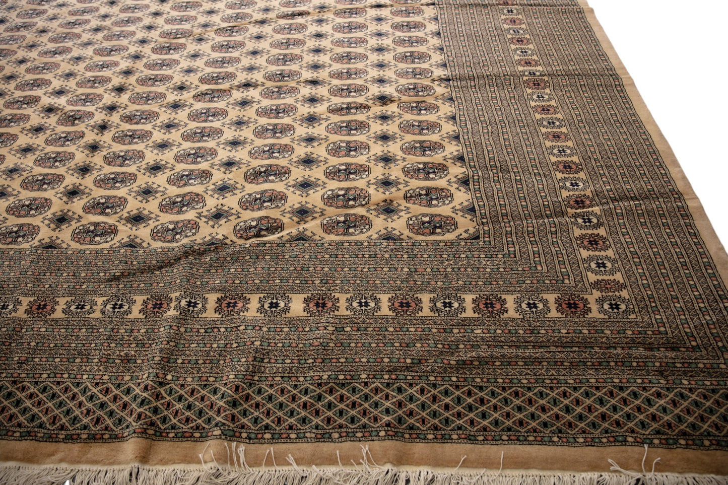 Pakistan Bokhara Rug