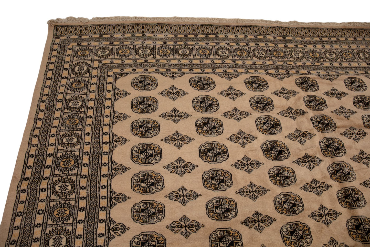 Pakistan Bokhara Rug