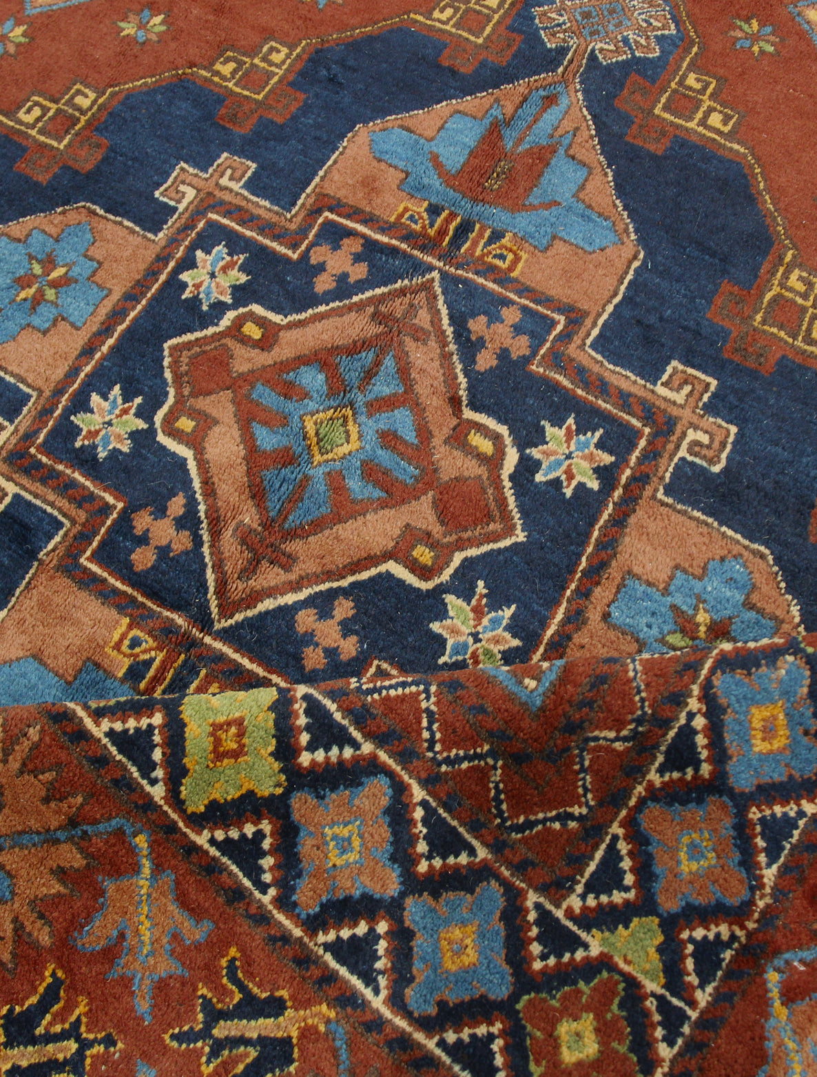 Pakistan Kargayi Rug