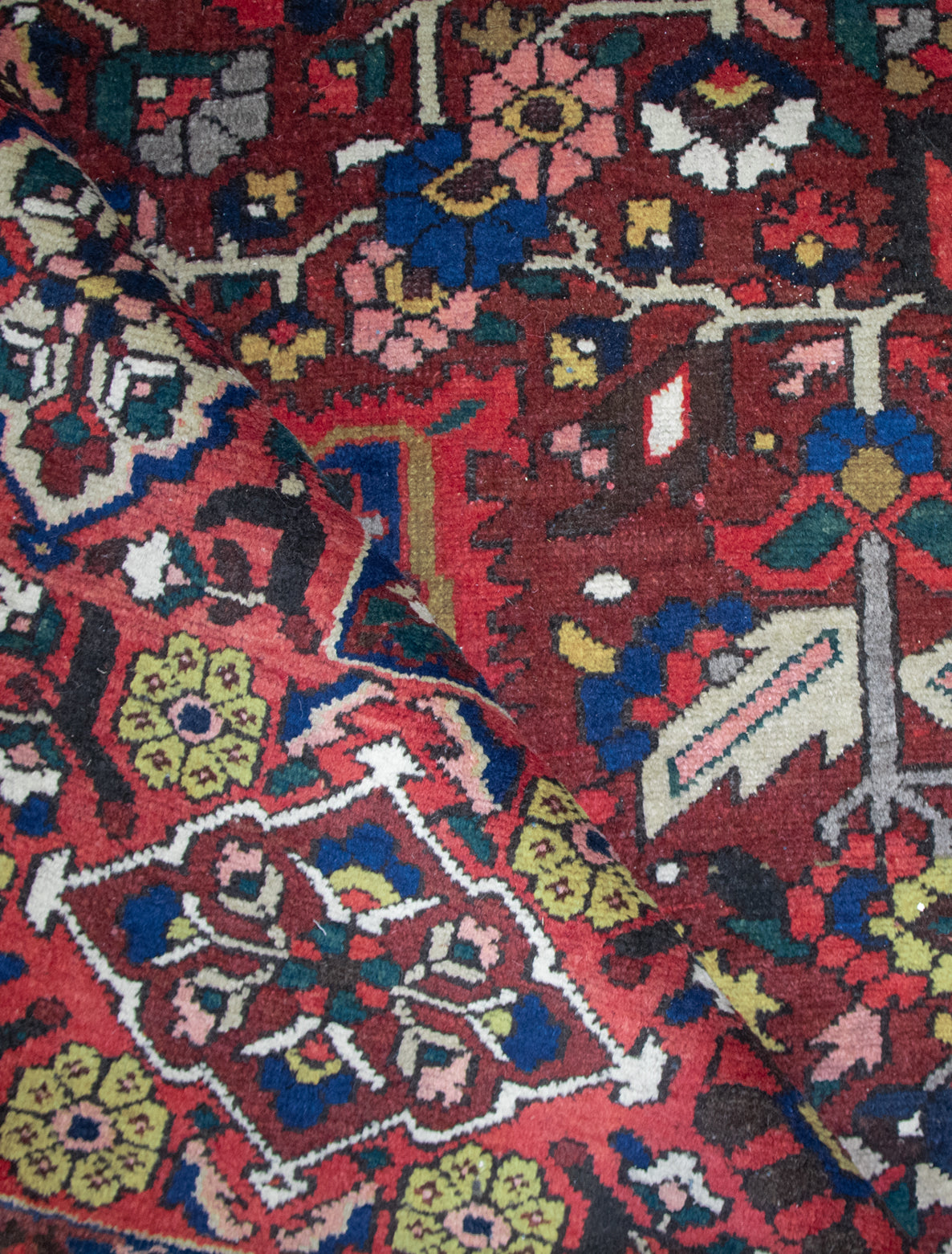 Iranian Bakhtiar Rug