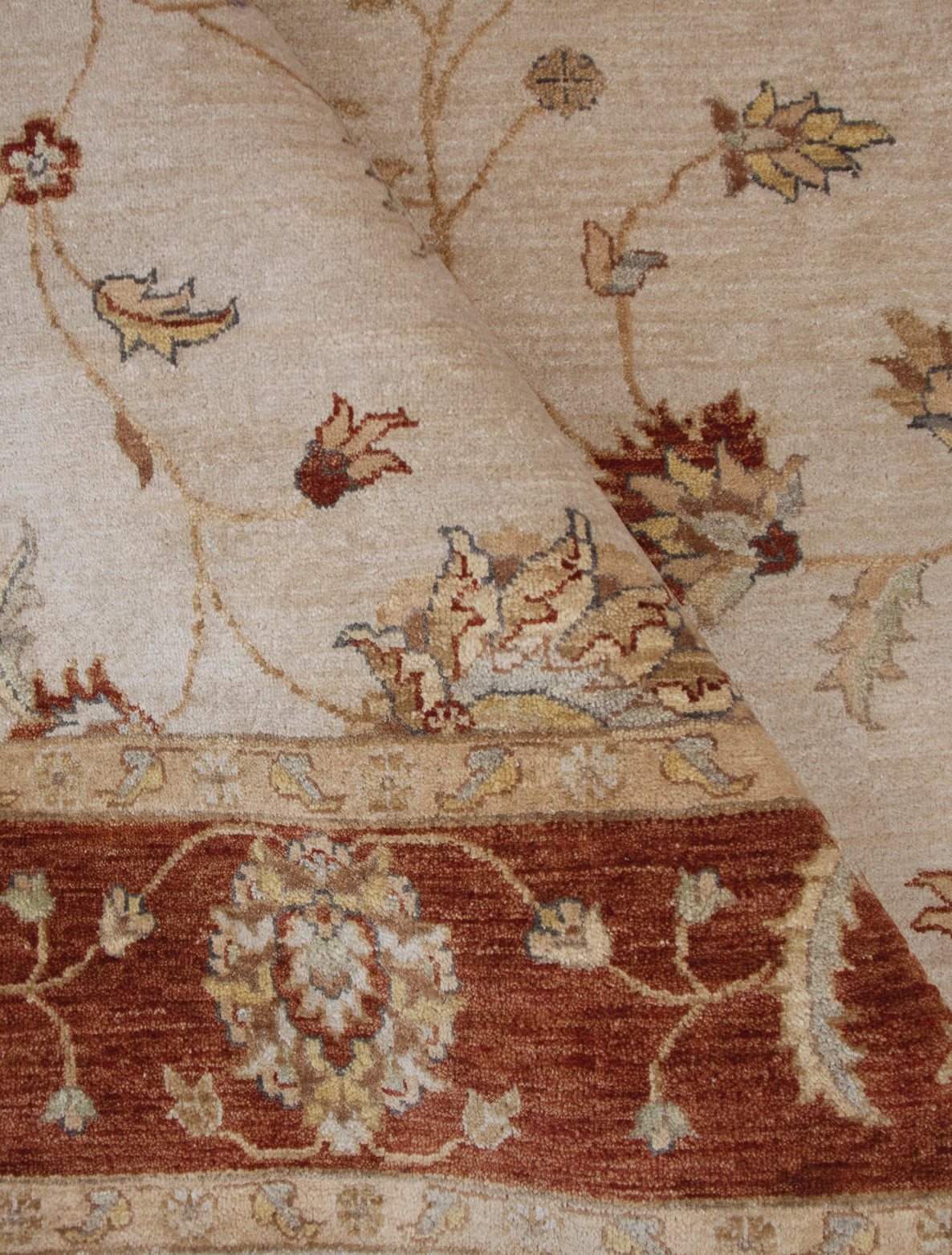 Pakistan Chubi Rug